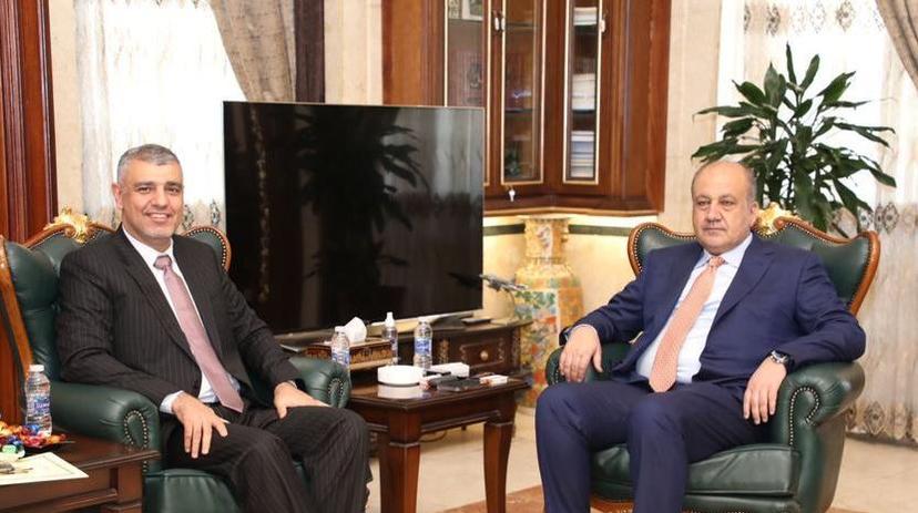 الدراجي يلتقي وزير الدفاع لتقديم التهنئة والتباحث حول التعاون المشترك