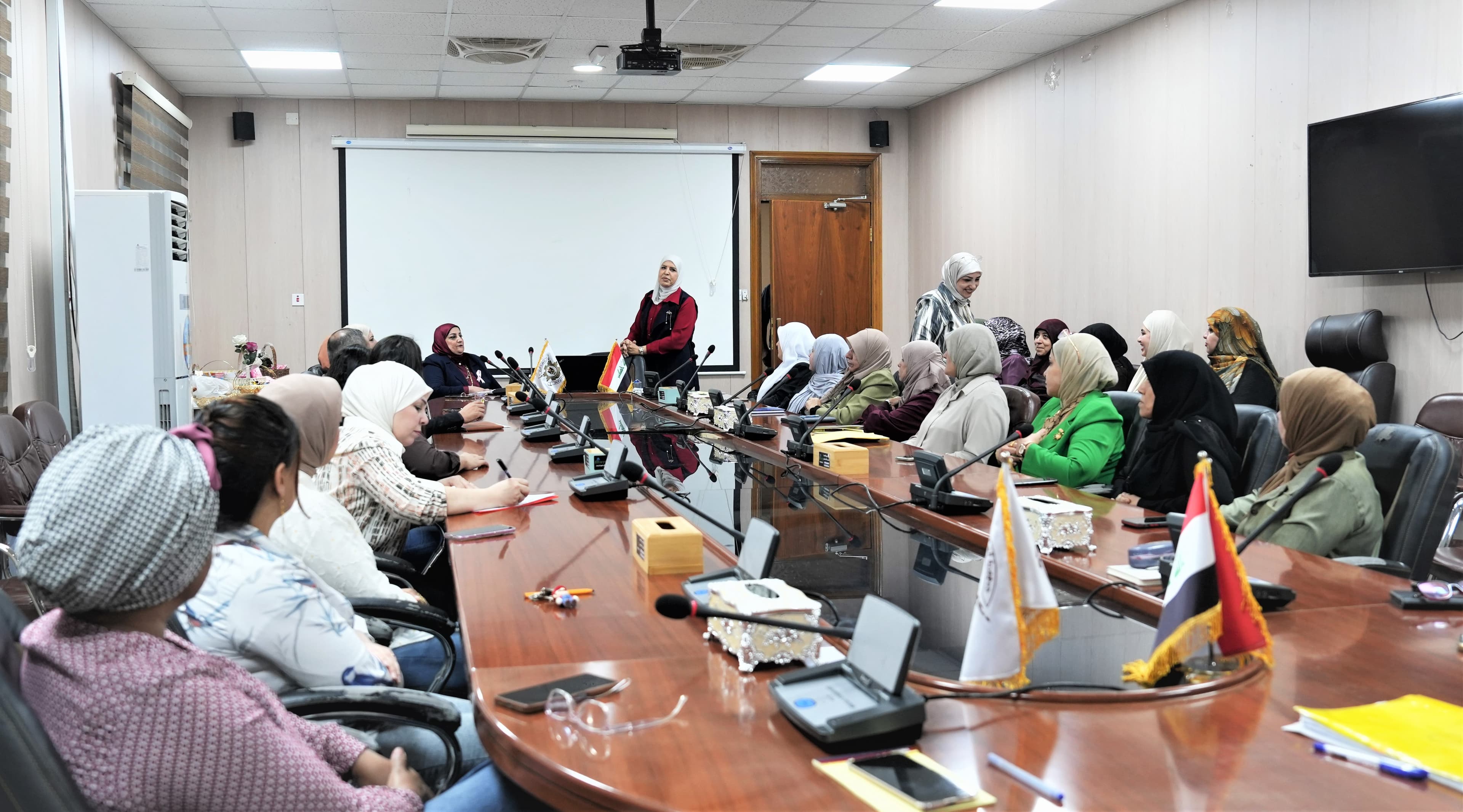 هيأة التصنيع الحربي تنظّم فعالية توعوية ضمن حملة «أكتوبر الوردي» لتعزيز الوعي الصحي لدى الملاكات النسوية