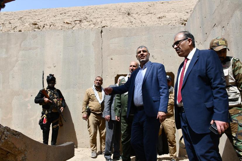 رئيس هيأة التصنيع الحربي يزور مقر شركة الصناعات الحربية العامة
