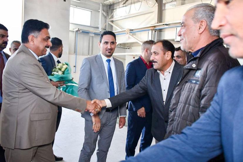The head of the manufacturing authority visits Al-Rashid factory and meets with its senior staff.